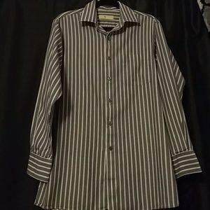 Micheal Kors. Mens shirt Size 15 1/2, 32/33